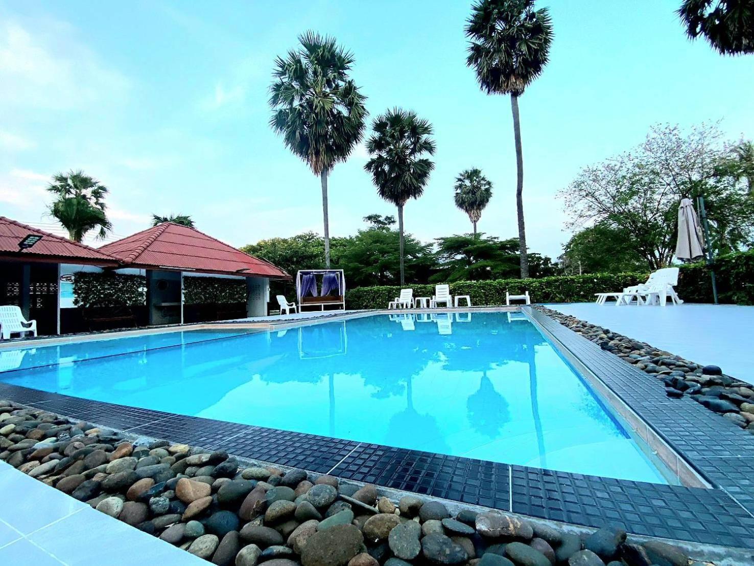 Baan Golden Resort & Residences Sam Roi Yot Bagian luar foto