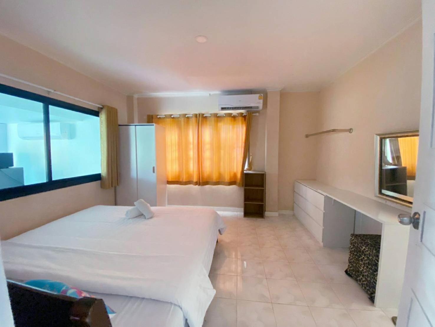 Baan Golden Resort & Residences Sam Roi Yot Bagian luar foto