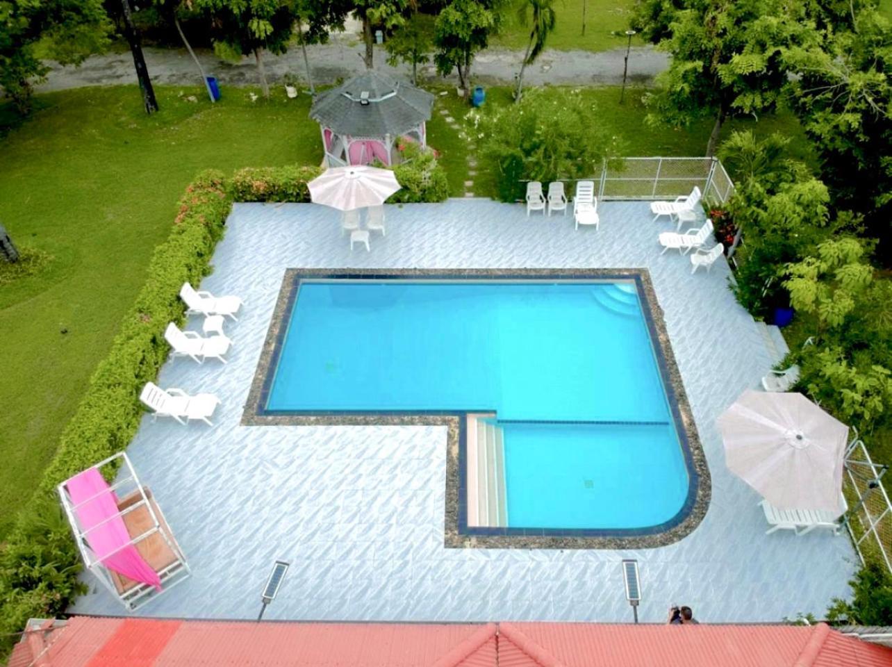 Baan Golden Resort & Residences Sam Roi Yot Bagian luar foto