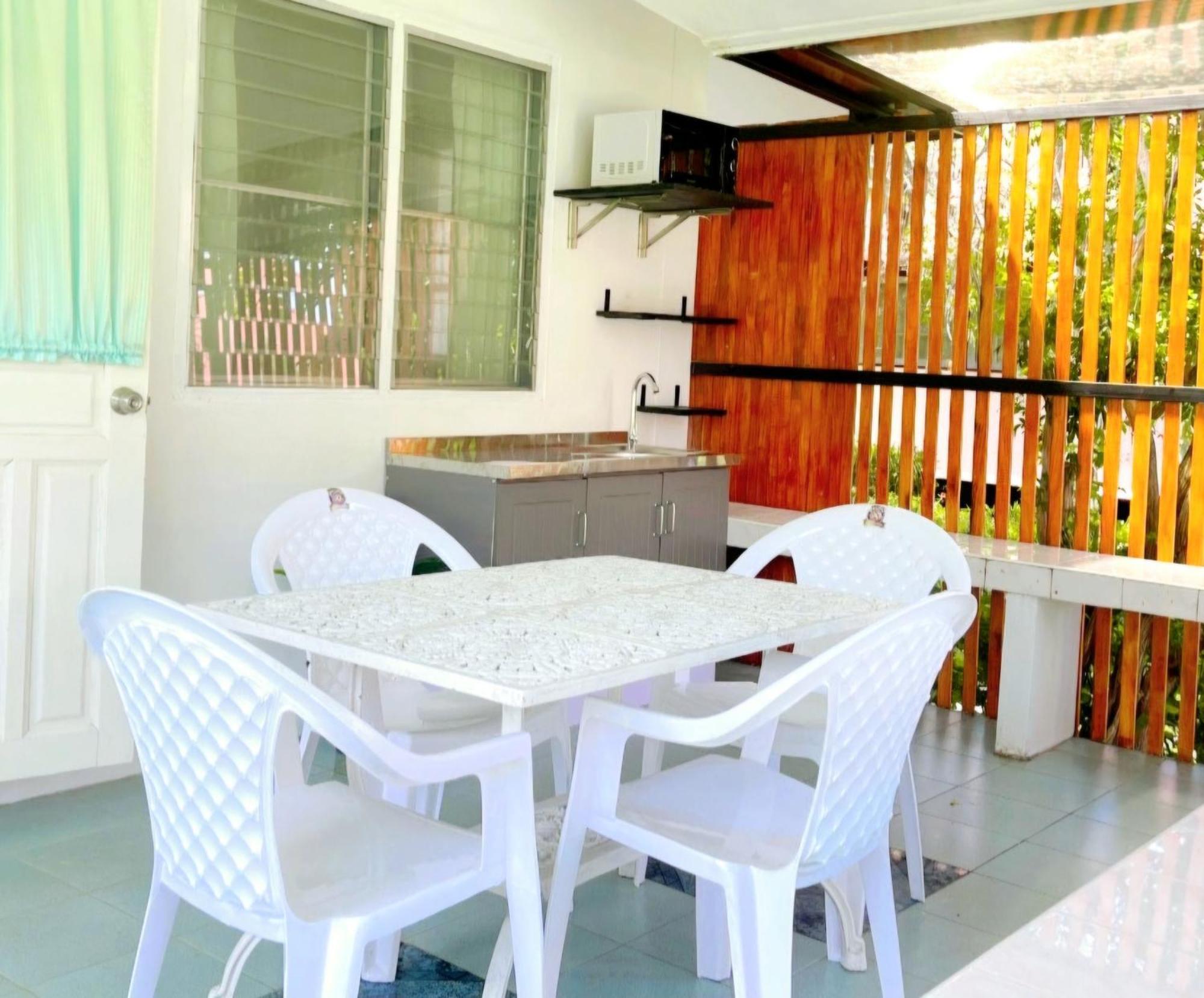 Baan Golden Resort & Residences Sam Roi Yot Bagian luar foto